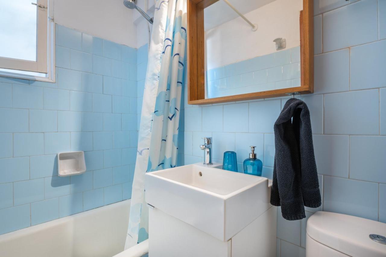 Seafront Apartment In Port Soller Port De Soller Bagian luar foto